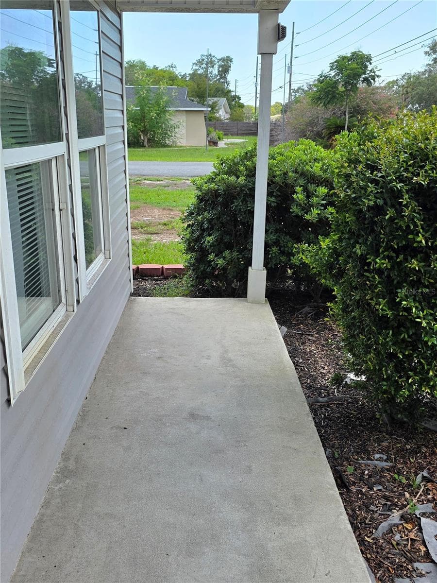 6210 ALDERWOOD STREET — photo 3 of 25