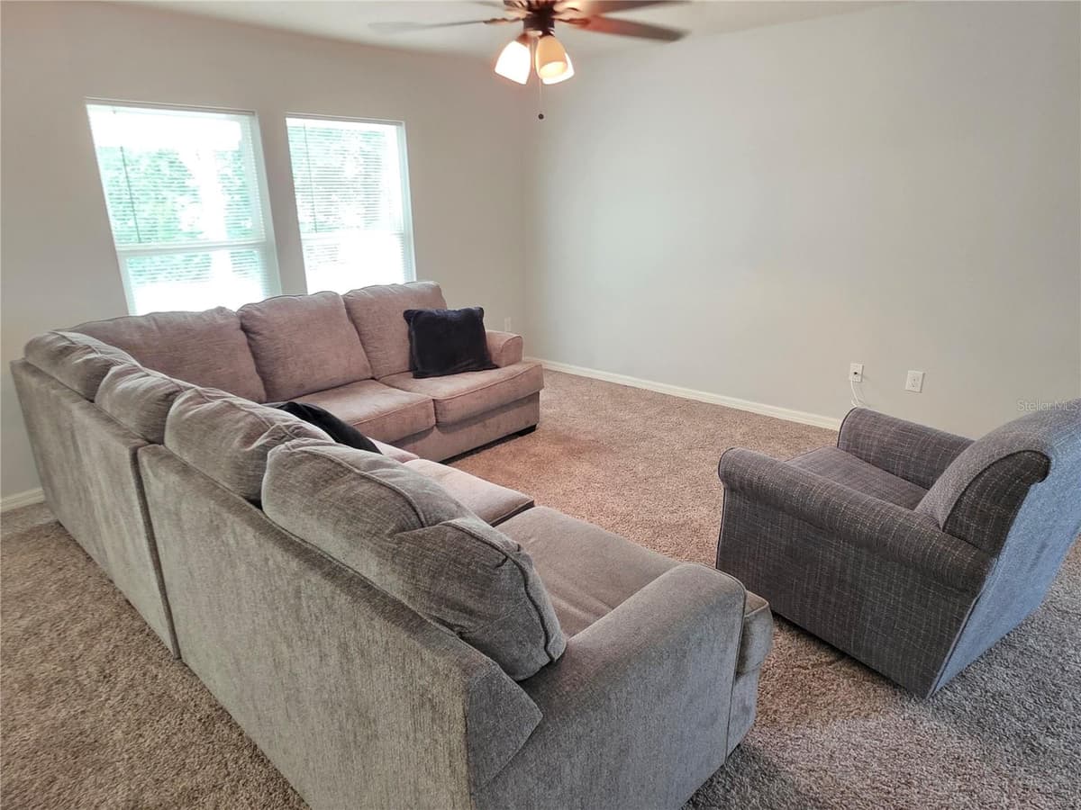 6210 ALDERWOOD STREET — photo 11 of 25