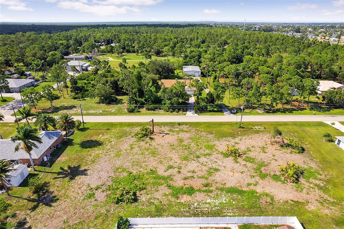 614 JACARANDA PARKWAY — photo 12 of 18