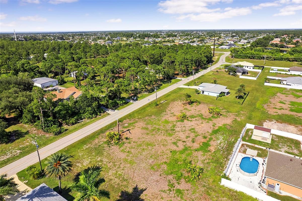 614 JACARANDA PARKWAY — photo 13 of 18