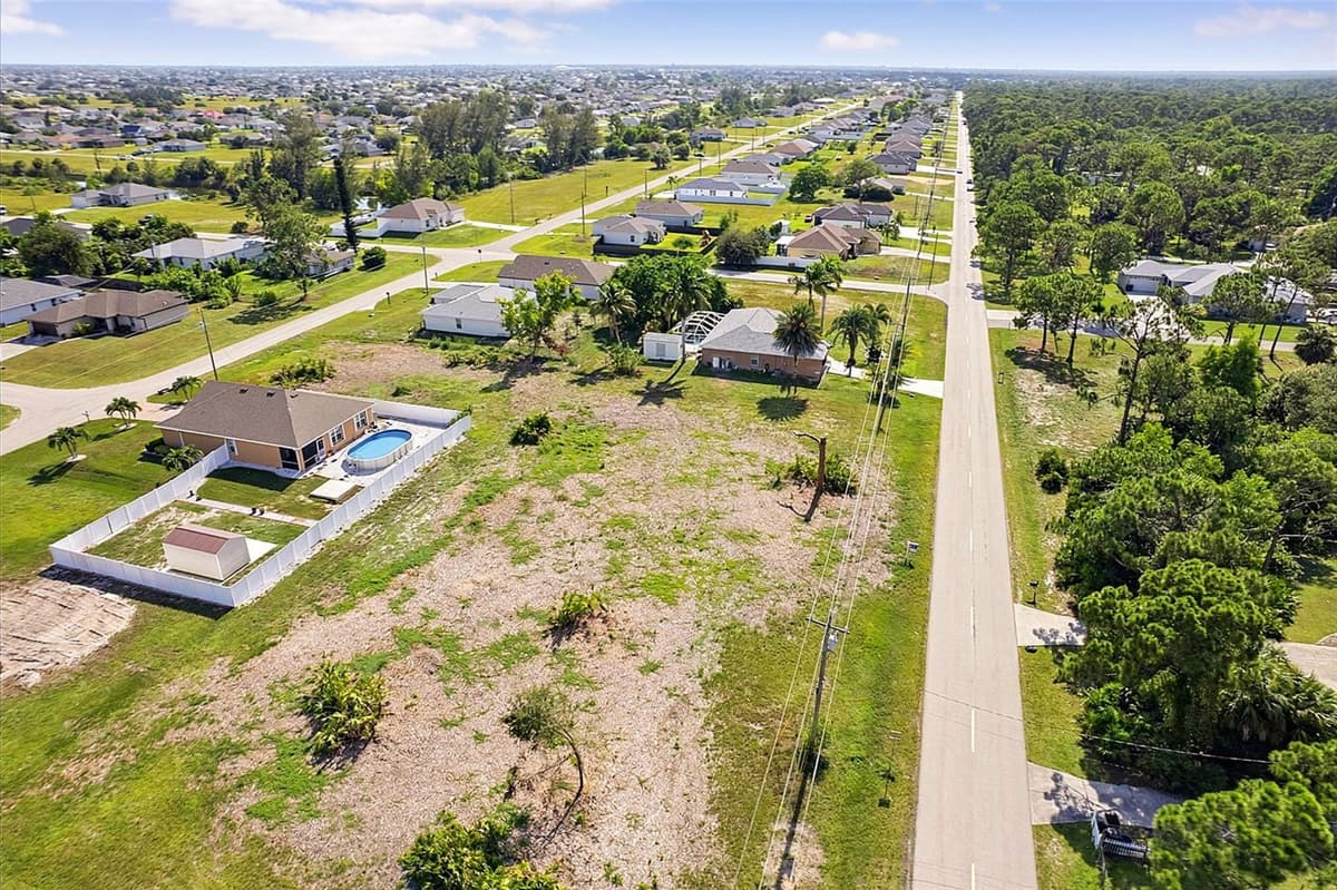 614 JACARANDA PARKWAY — photo 10 of 18