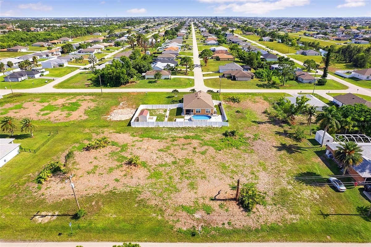 614 JACARANDA PARKWAY — photo 9 of 18
