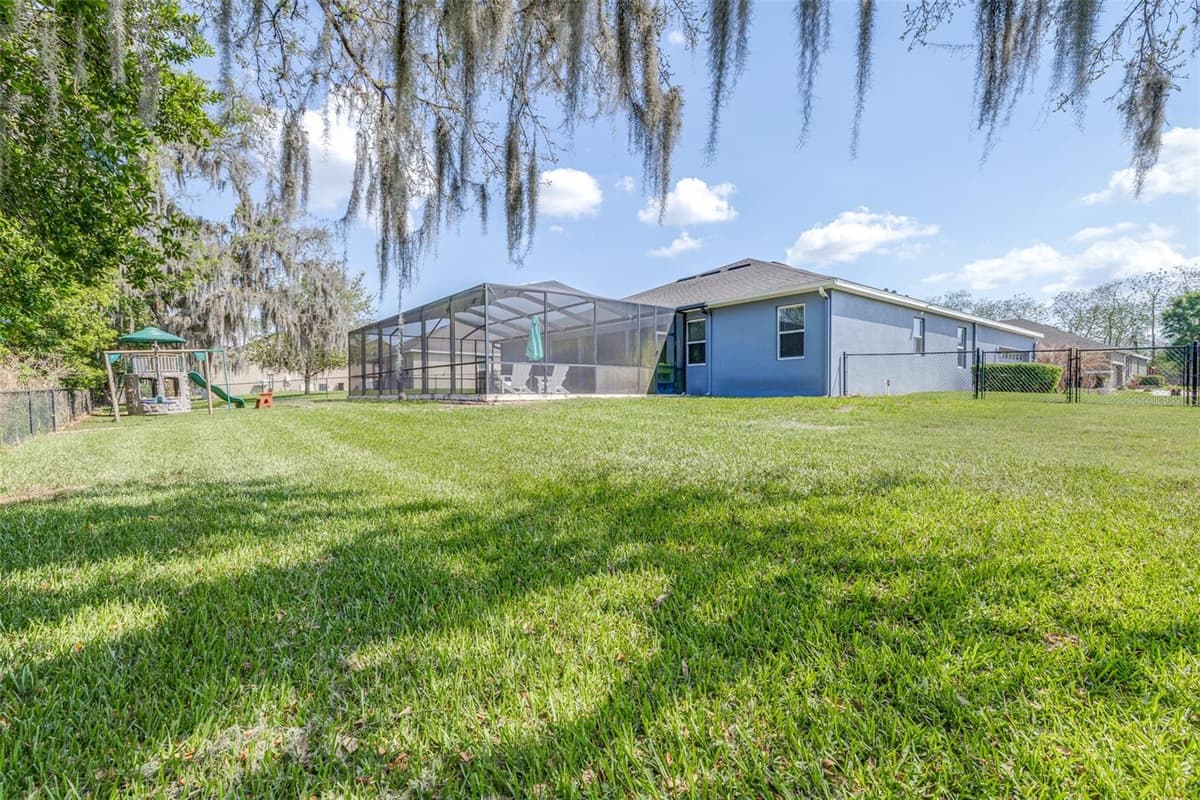 1020 LENA RUN COURT — photo 77 of 81