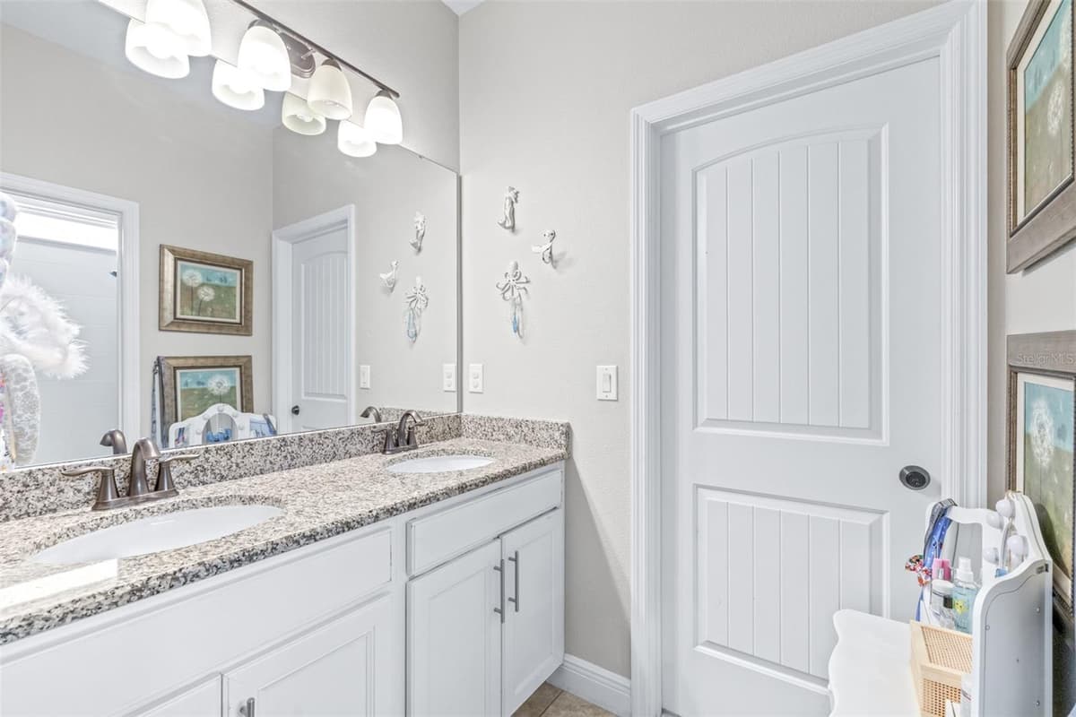 1020 LENA RUN COURT — photo 54 of 81