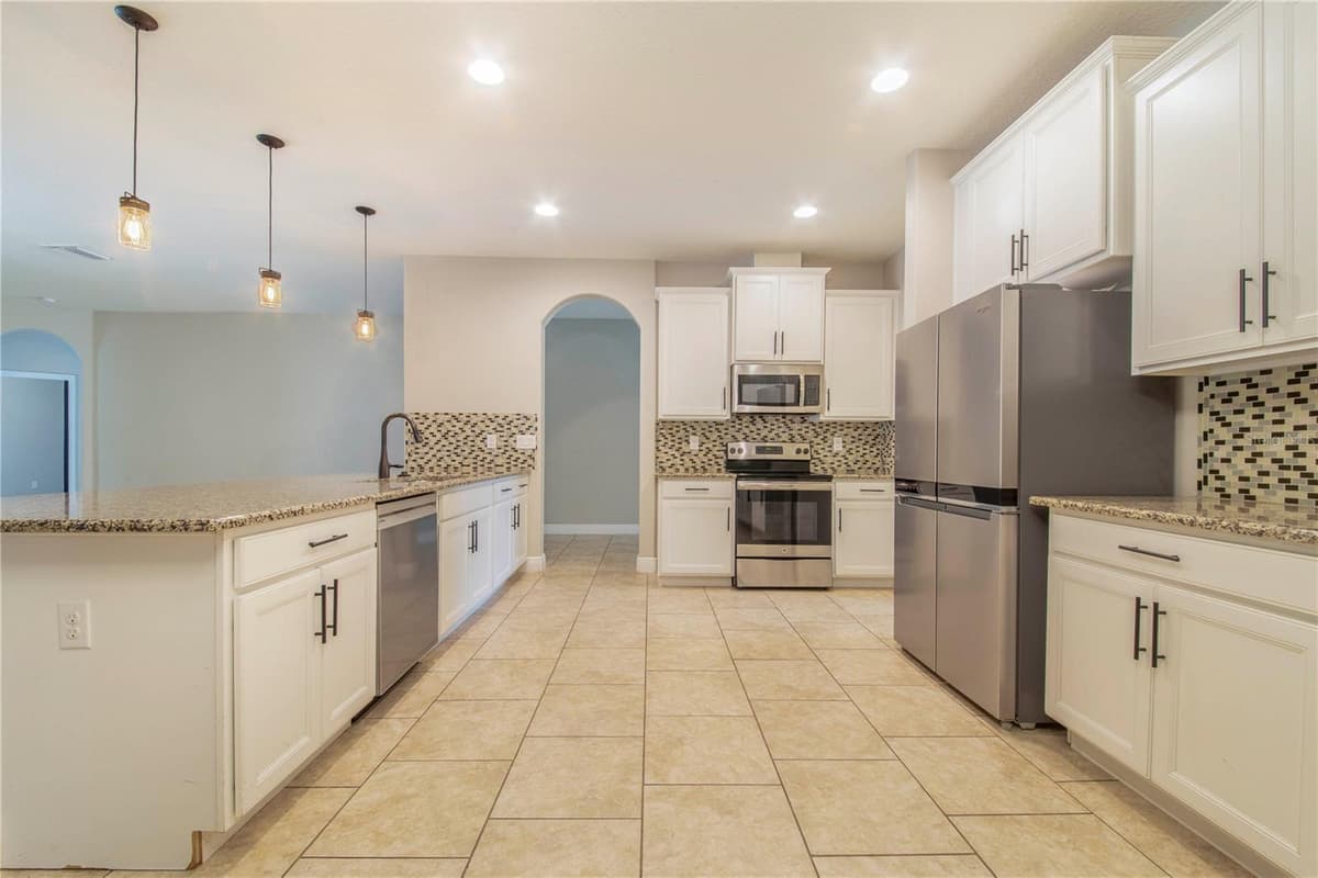 1020 LENA RUN COURT — photo 21 of 81