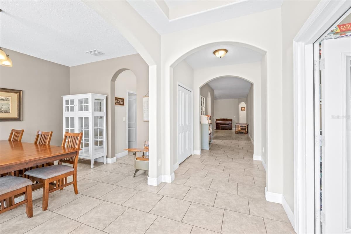 1020 LENA RUN COURT — photo 13 of 81