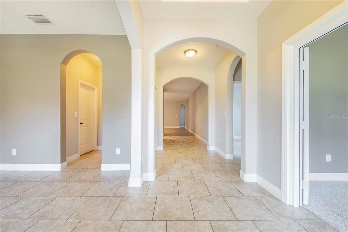 1020 LENA RUN COURT — photo 18 of 81