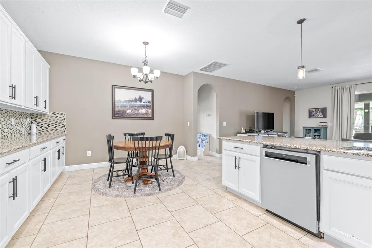 1020 LENA RUN COURT — photo 25 of 81