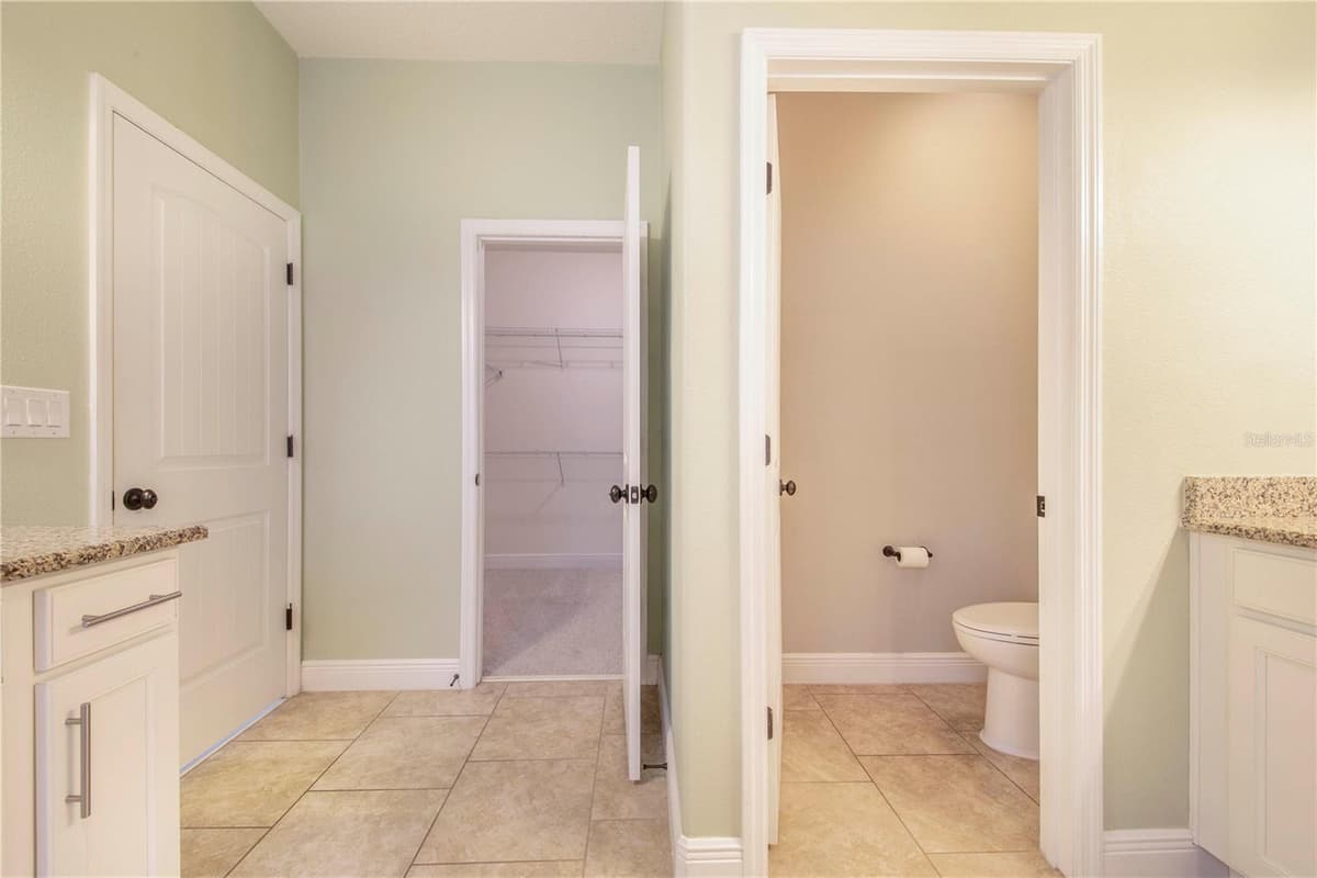 1020 LENA RUN COURT — photo 38 of 81