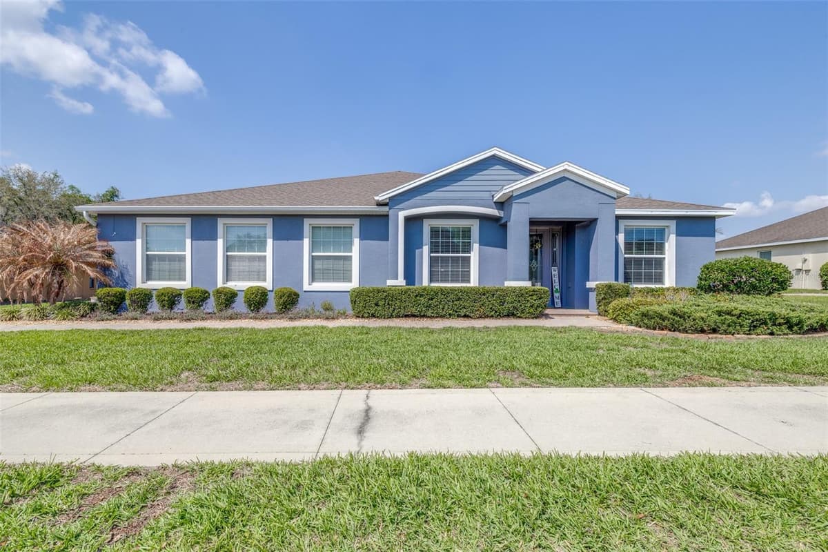 1020 LENA RUN COURT — photo 1 of 81