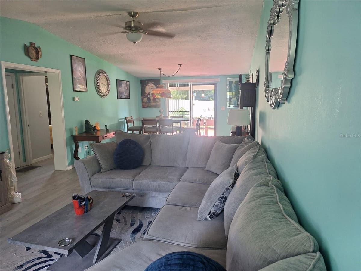 3755 139TH STREET — photo 14 of 25