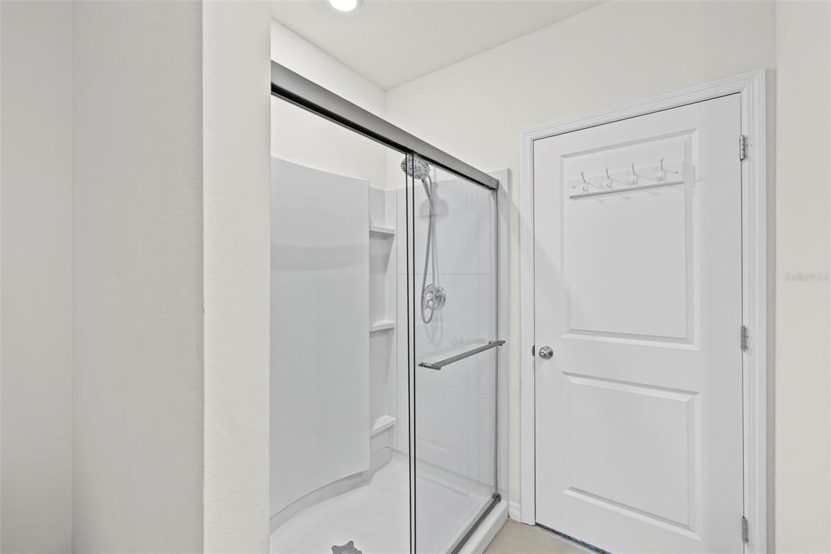 10914 PENNY GALE LOOP — photo 18 of 40