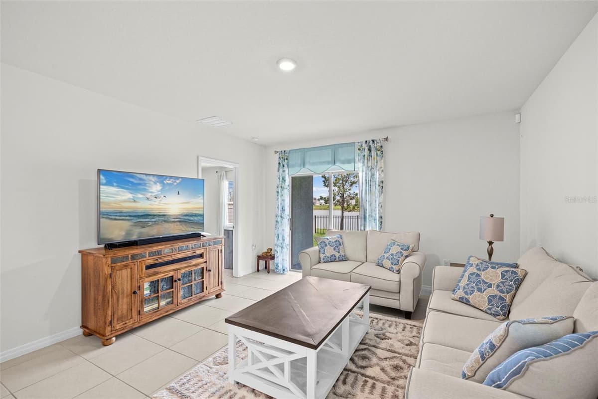 10914 PENNY GALE LOOP — photo 14 of 40