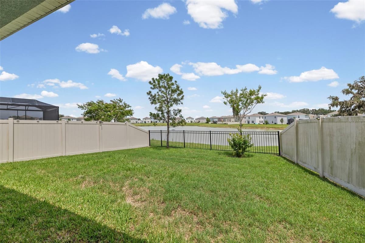 10914 PENNY GALE LOOP — photo 24 of 40