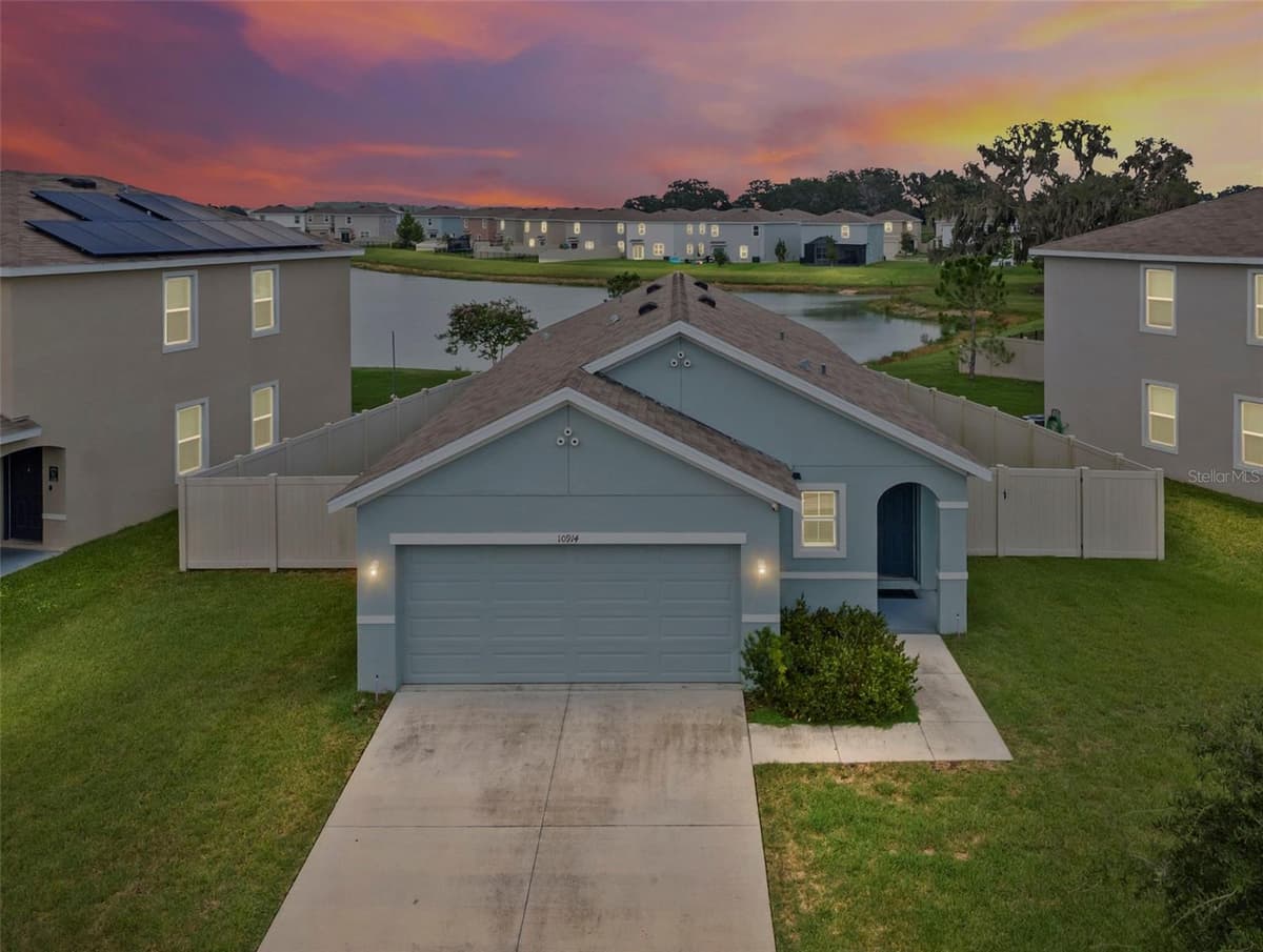 10914 PENNY GALE LOOP — photo 1 of 40