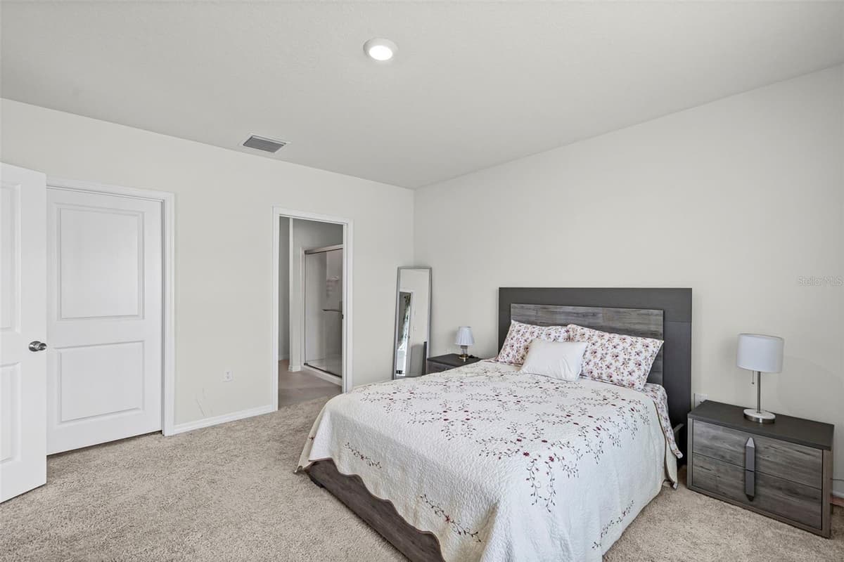 10914 PENNY GALE LOOP — photo 16 of 40