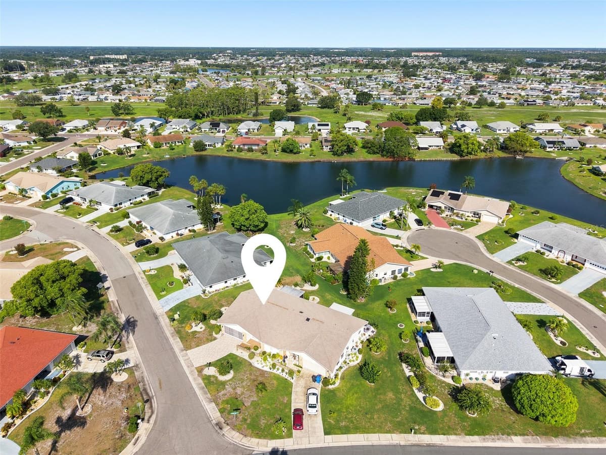 127 WINTERSONG LANE — photo 2 of 36