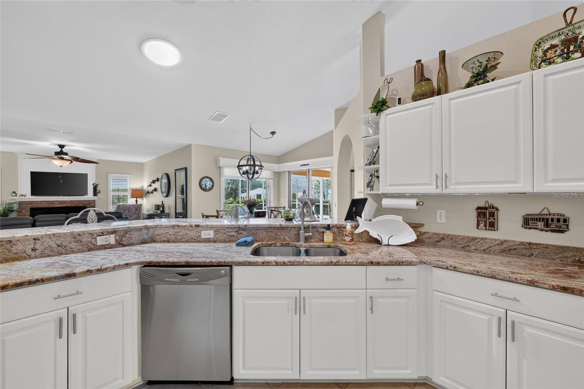 13857 DEL WEBB BOULEVARD — photo 26 of 93