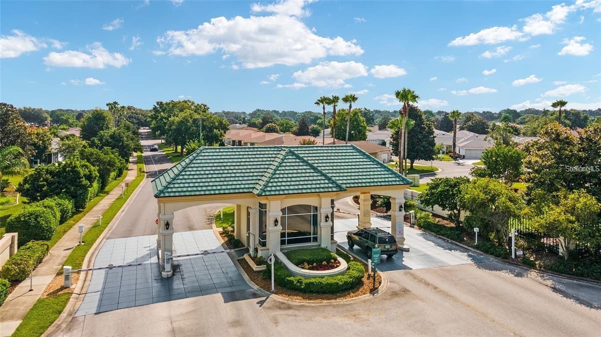 13857 DEL WEBB BOULEVARD — photo 81 of 93