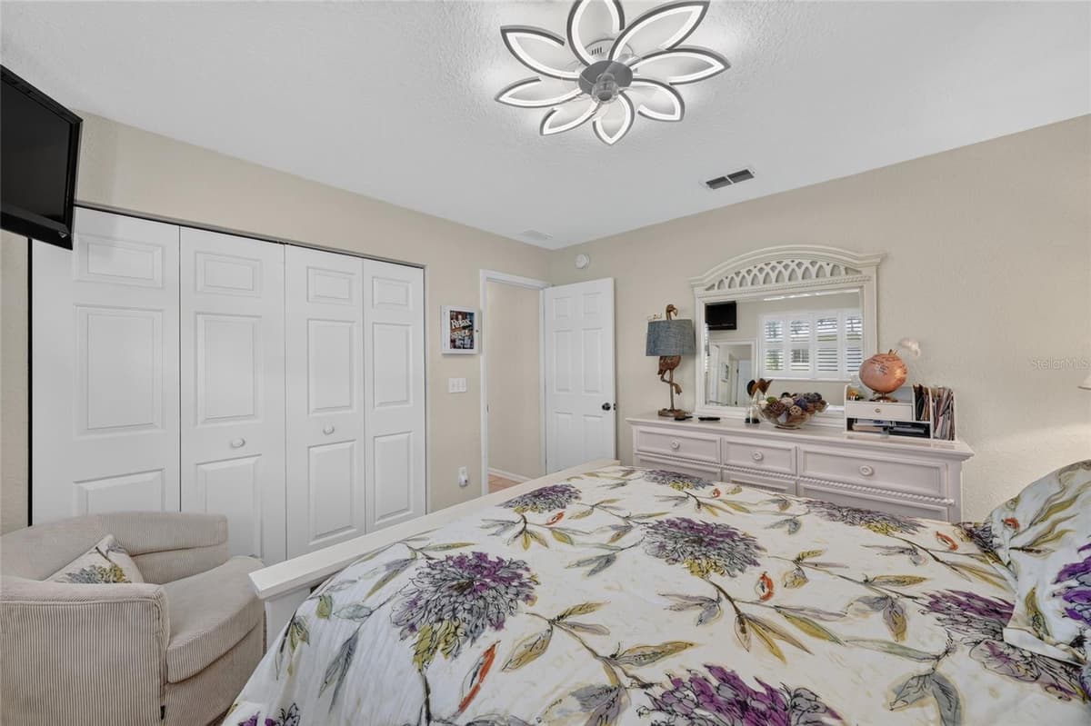 13857 DEL WEBB BOULEVARD — photo 37 of 93