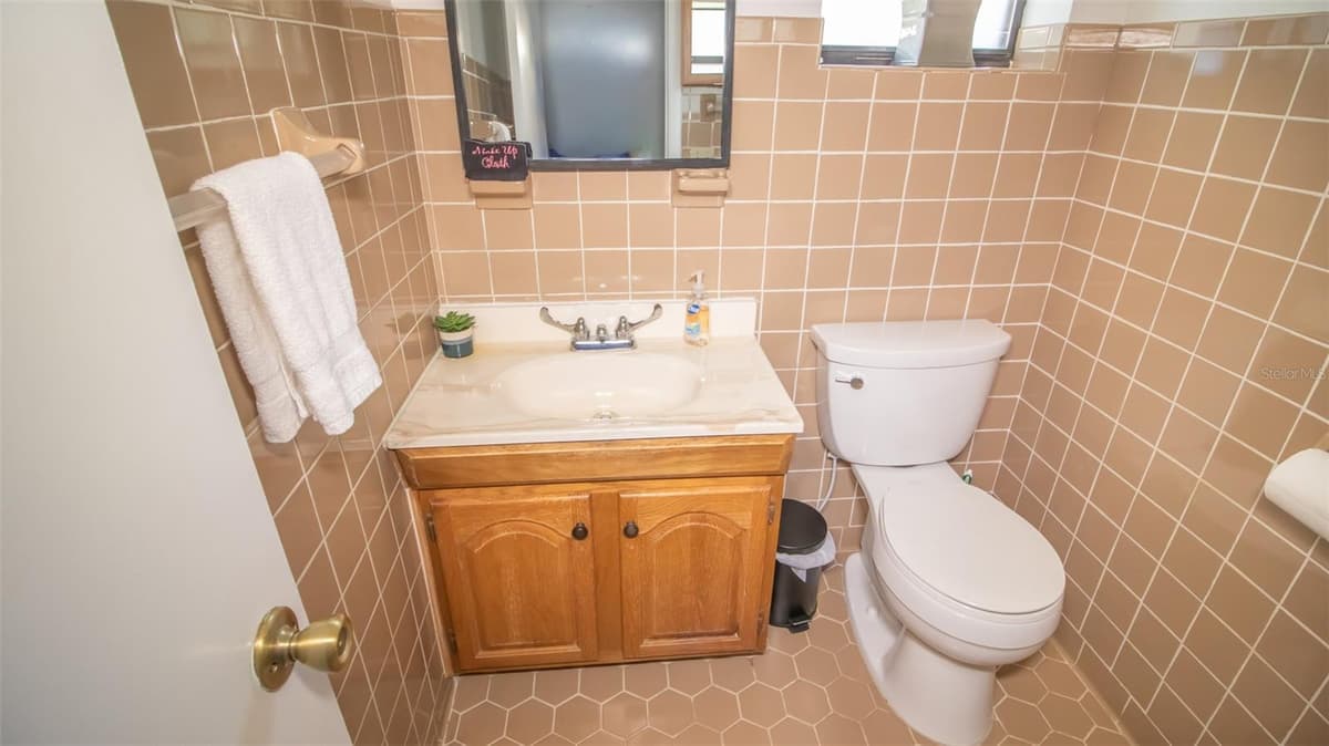 8443 LILLY LAKE ROAD — photo 40 of 60