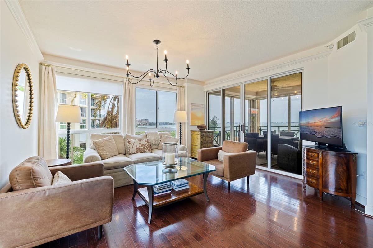 4737 DOLPHIN CAY LANE — photo 13 of 50
