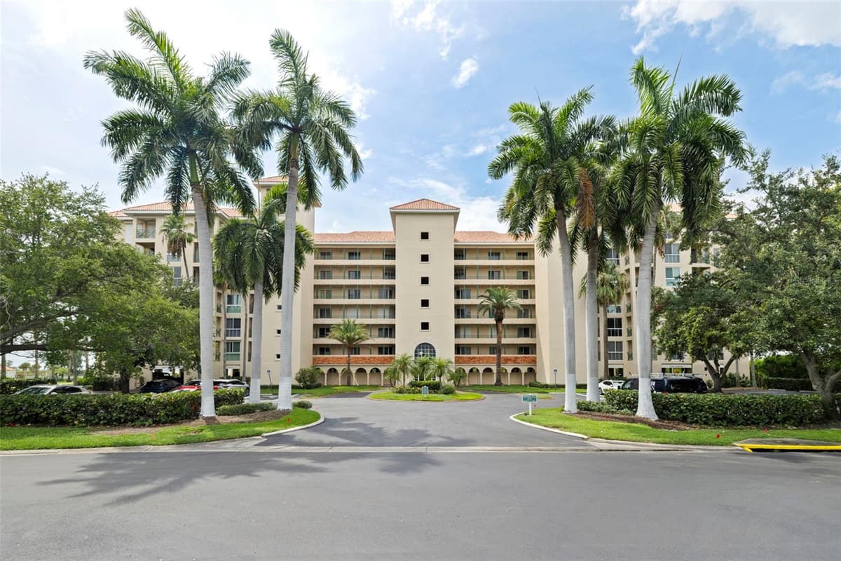 4737 DOLPHIN CAY LANE — photo 44 of 50