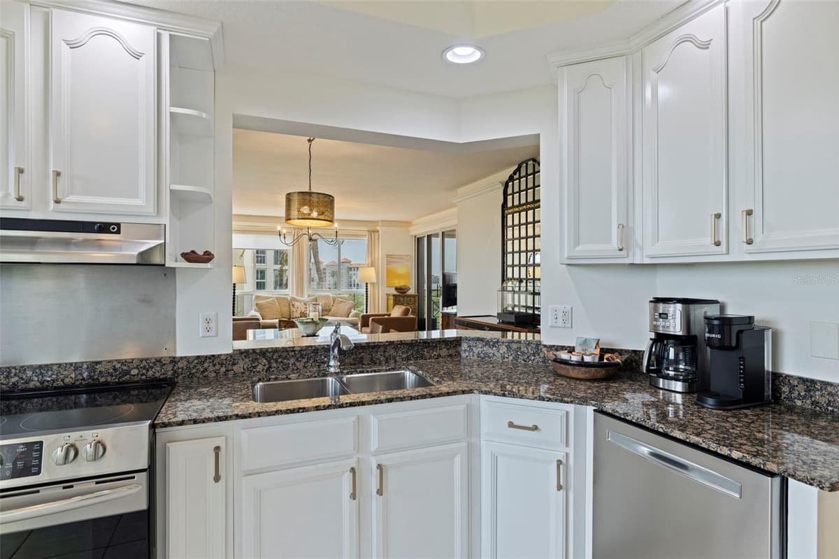 4737 DOLPHIN CAY LANE — photo 6 of 50