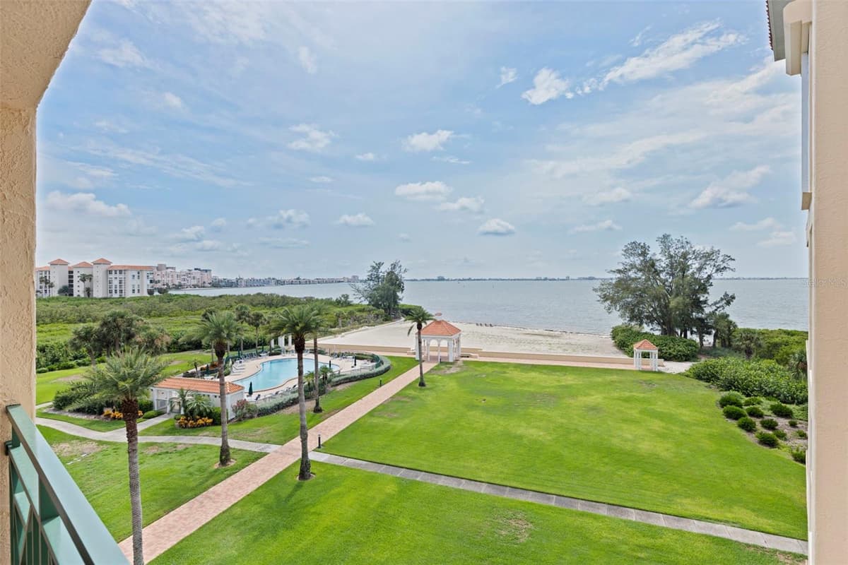 4737 DOLPHIN CAY LANE — photo 30 of 50