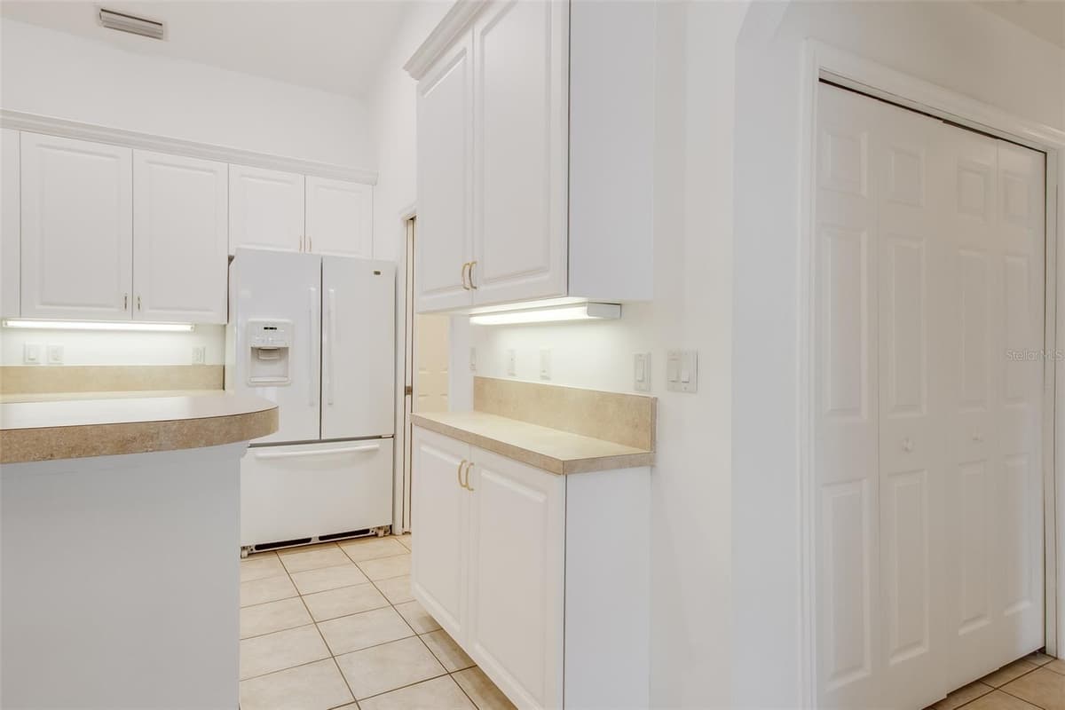 2991 GRANDVIEW DRIVE — photo 13 of 38