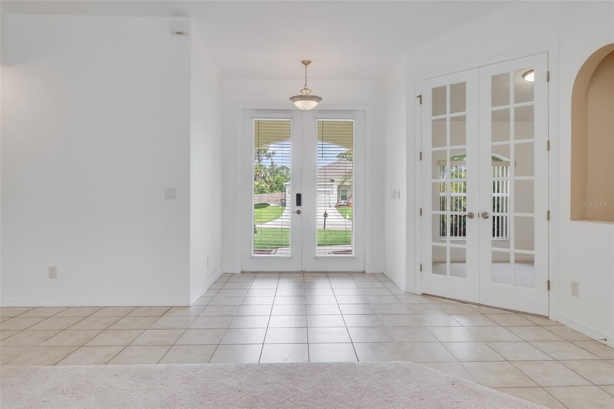 2991 GRANDVIEW DRIVE — photo 6 of 38