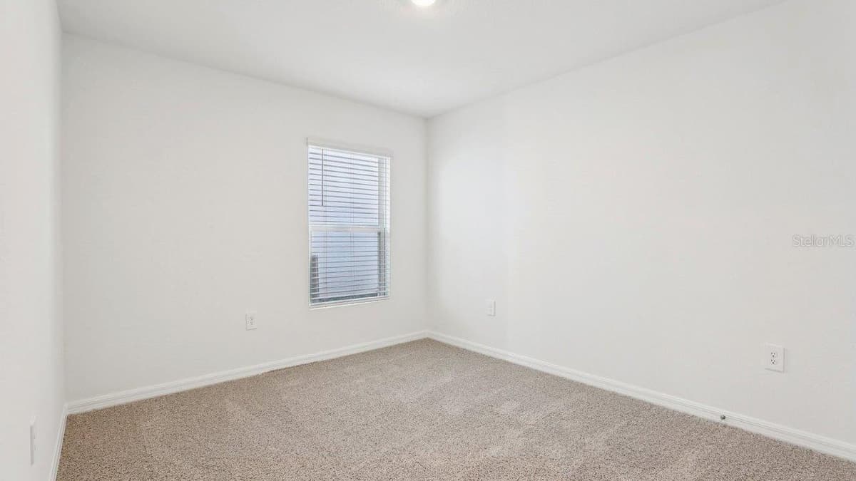 5580 TAVERNA LOOP — photo 22 of 25