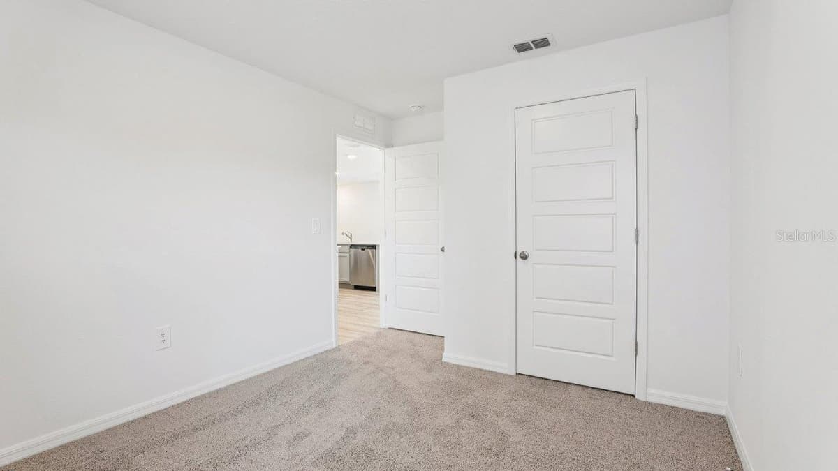 5580 TAVERNA LOOP — photo 19 of 25