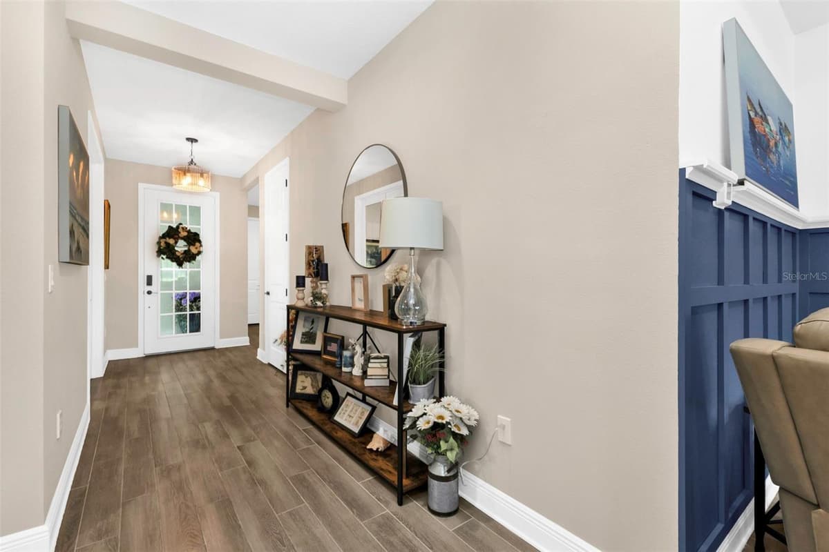 10703 FALLING LEAF COURT — photo 6 of 69