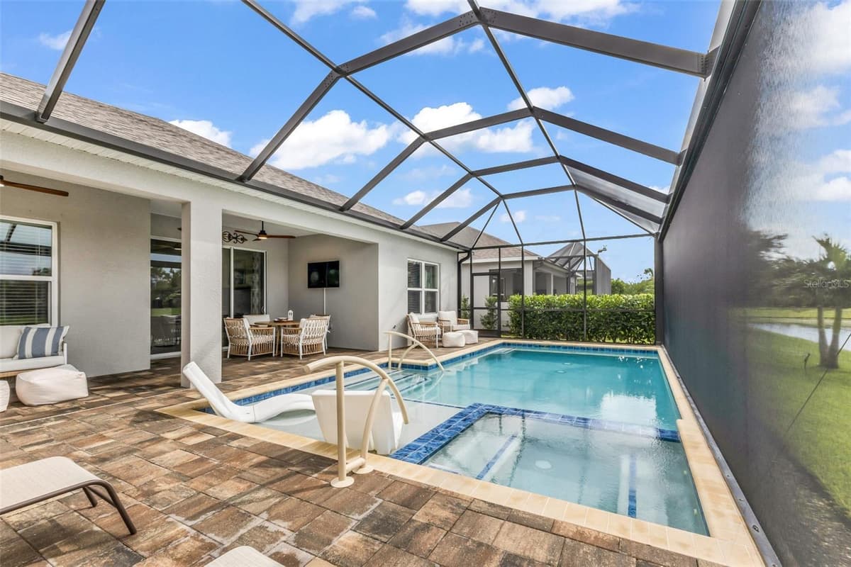 10703 FALLING LEAF COURT — photo 37 of 69