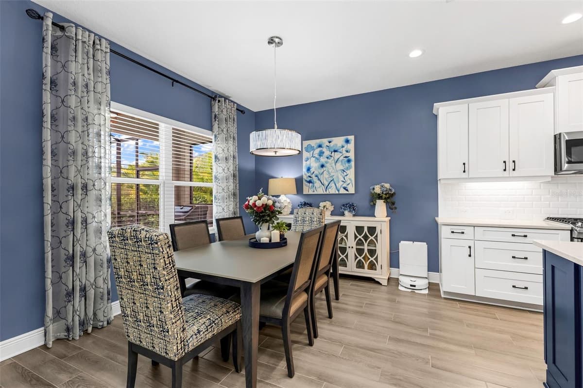 10703 FALLING LEAF COURT — photo 13 of 69