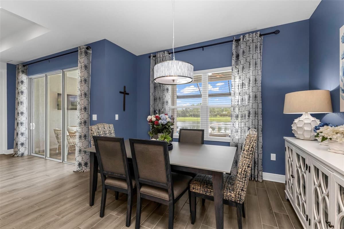 10703 FALLING LEAF COURT — photo 12 of 69