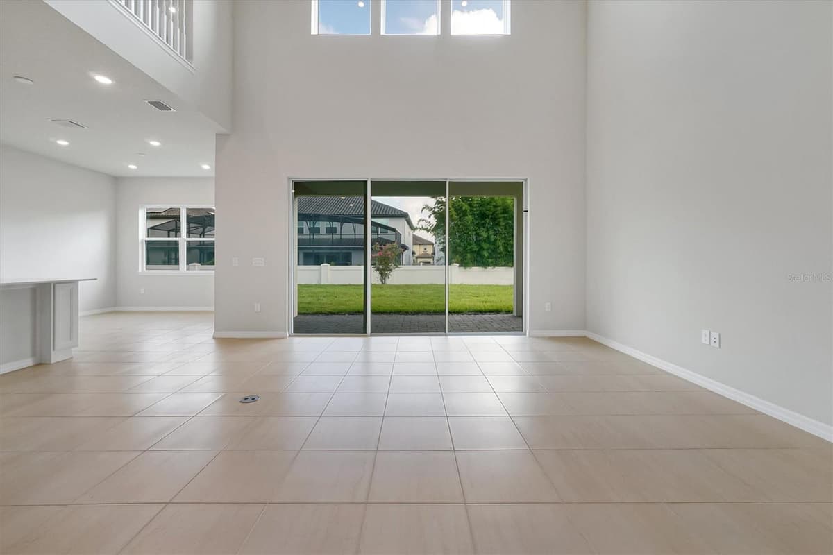 8399 PARK CLIFF WAY — photo 9 of 65
