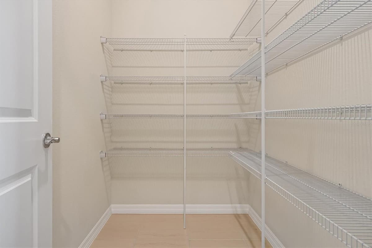 8399 PARK CLIFF WAY — photo 17 of 65