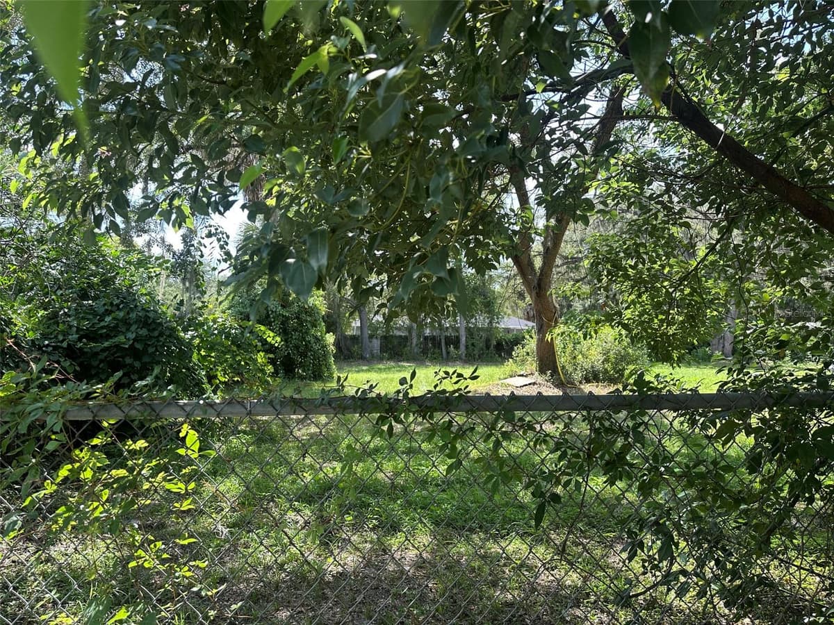 1802 UNIVERSITY AVENUE — photo 2 of 2