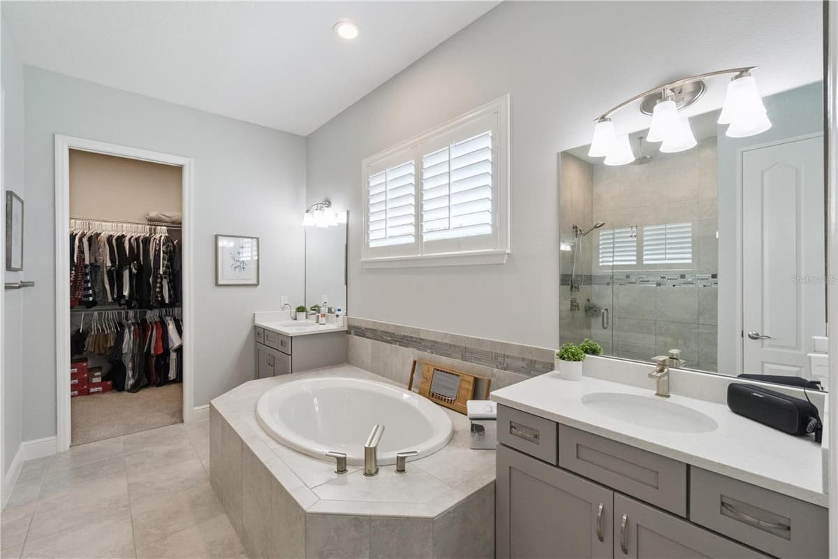 2336 ZALTANA CIRCLE — photo 12 of 32