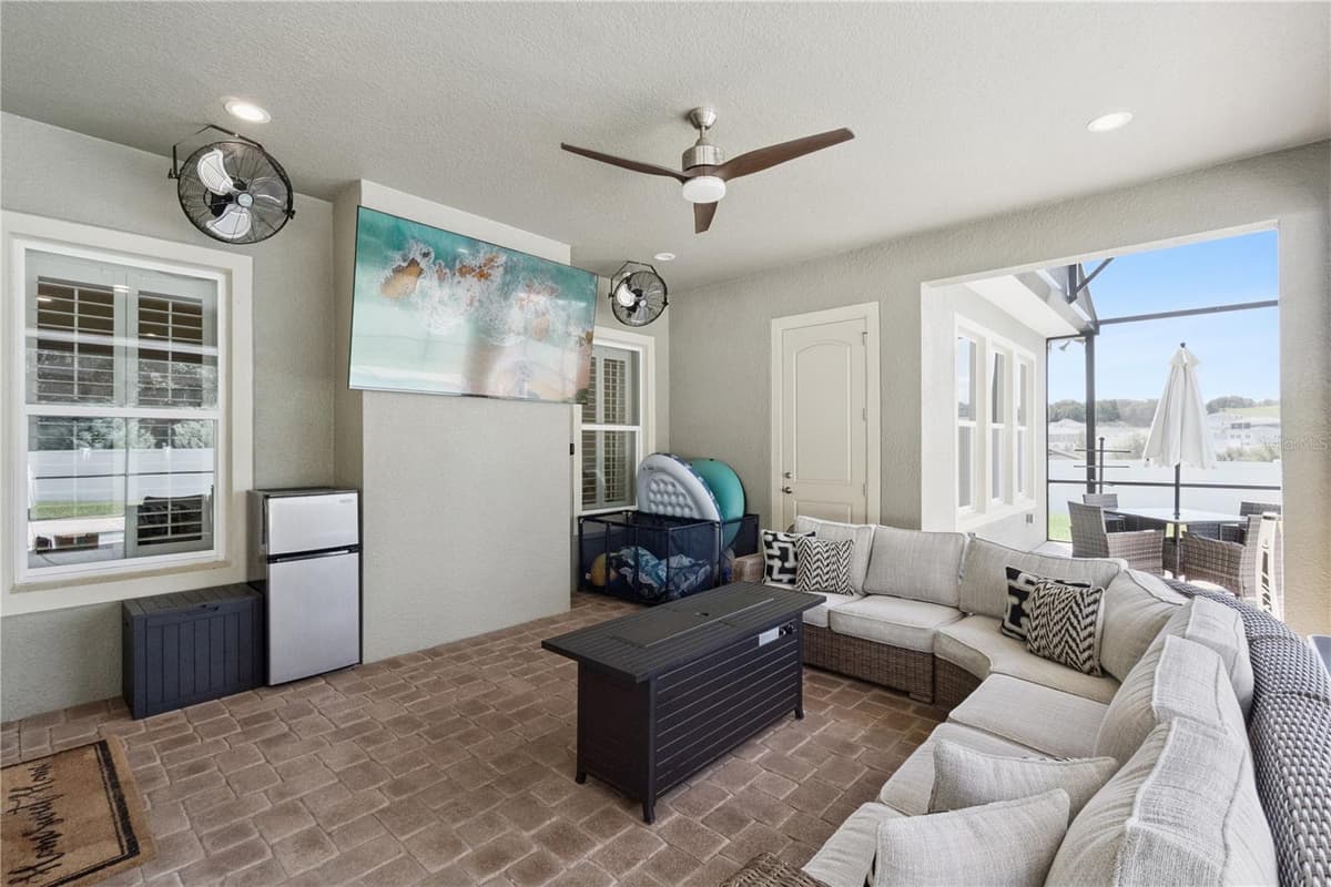 2336 ZALTANA CIRCLE — photo 21 of 32