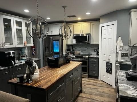 1034 LAKE DOE BOULEVARD — photo 5 of 10