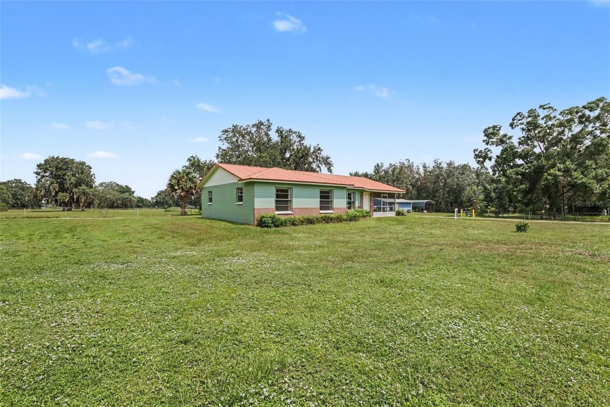 3149 SYDNEY DOVER ROAD — photo 1 of 23