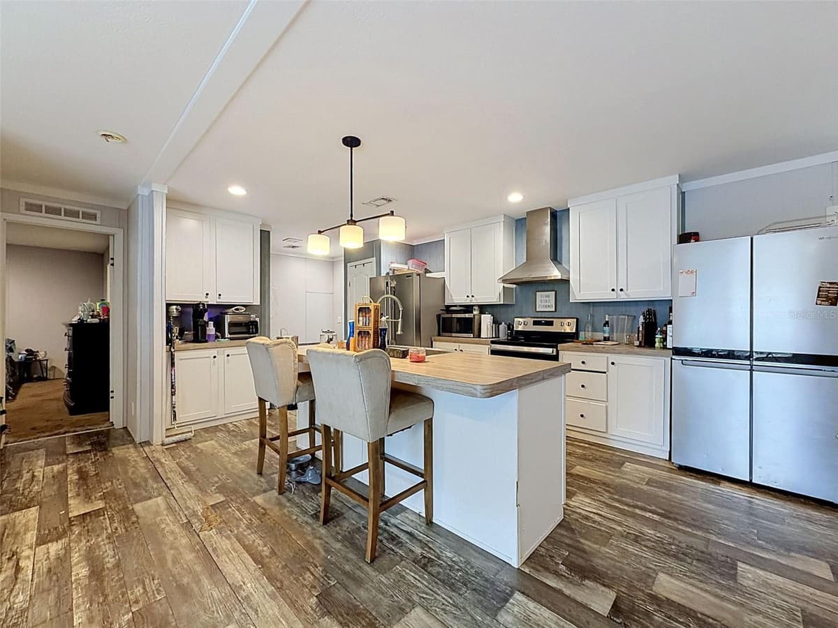 17721 DRAYTON STREET — photo 13 of 49