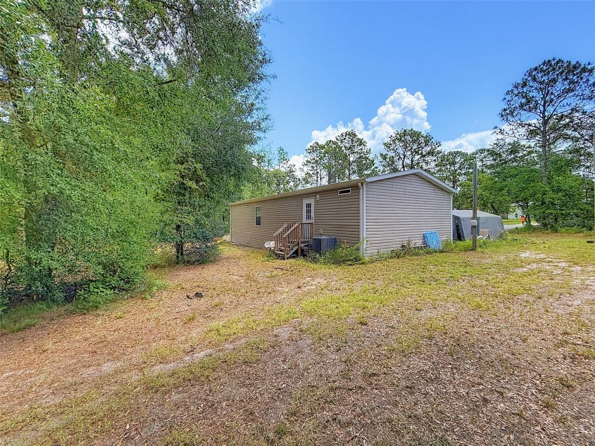 17721 DRAYTON STREET — photo 42 of 49