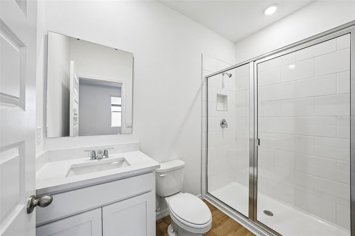 2265 HAMDEN WAY — photo 32 of 53