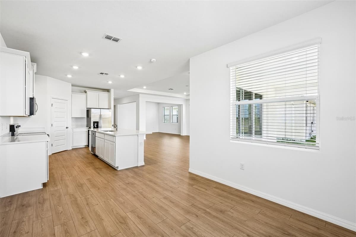 2265 HAMDEN WAY — photo 14 of 53