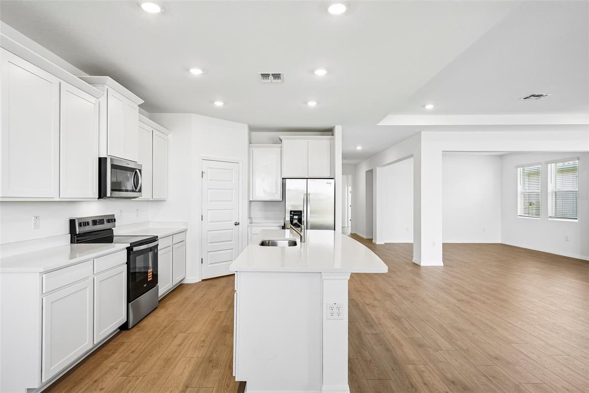 2265 HAMDEN WAY — photo 18 of 53
