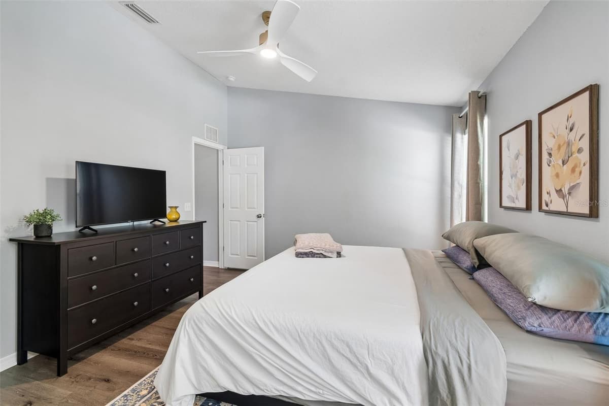 3541 RED ROCK DRIVE — photo 42 of 52